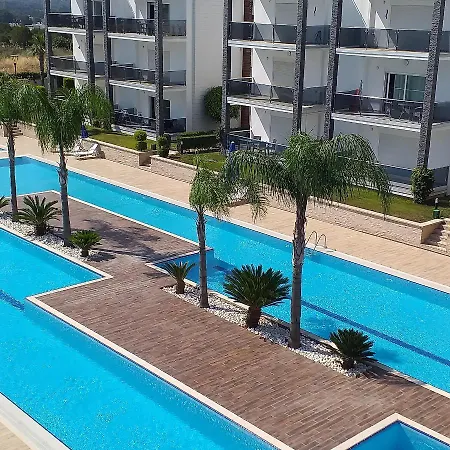 Luxe Penthouse Met Dakterras Side